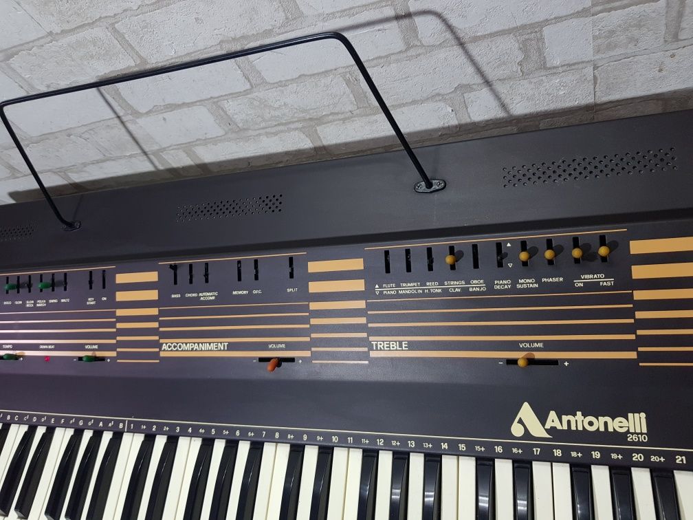 Синтезатор/синтезатор Antonelli 2610  б/у з Німеччини