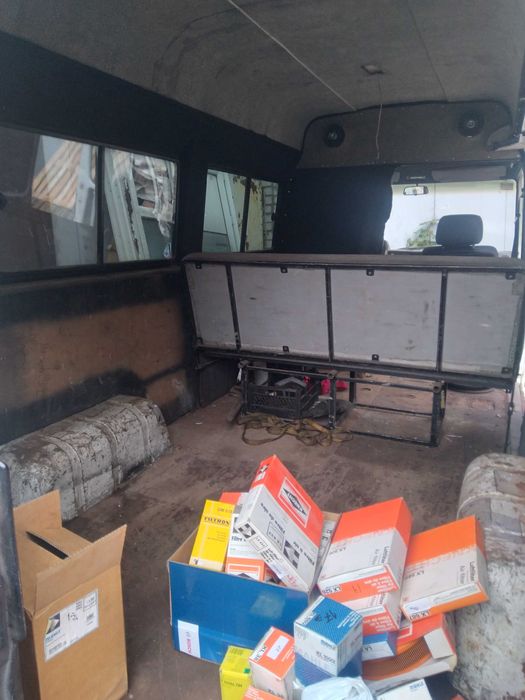 Продам мерседес Т1 210