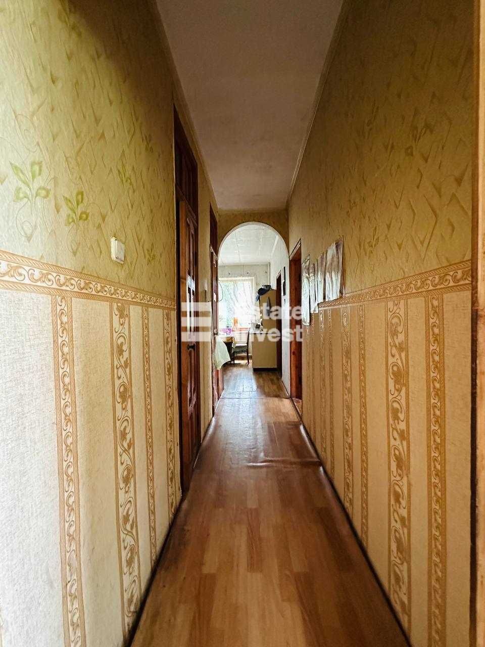 Продам 2 поверховий будинок у м. Південне, вул. Єдності, 68
