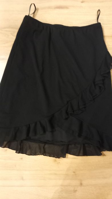 Czarna spódnica rozmiar M