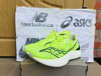 Кроссовки Saucony Endorphin Pro 3 для тренировок бега