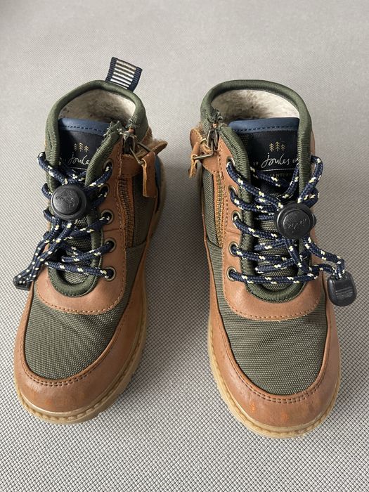 Продам дитячі черевики jonces adventure awaits