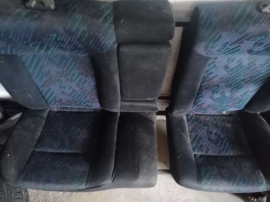 Сідушки сидіння задні