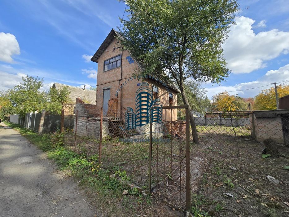 Продаж капітальної дачи на Вороніна!
