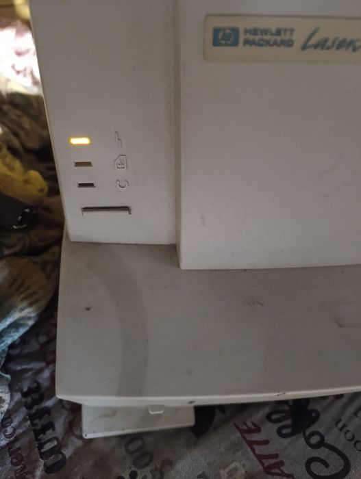 Продам лазерный принтер hp laserjet 5l
