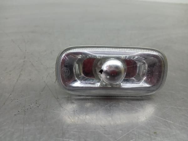 Pisca frente esquerdo AUDI A3 (8P1)