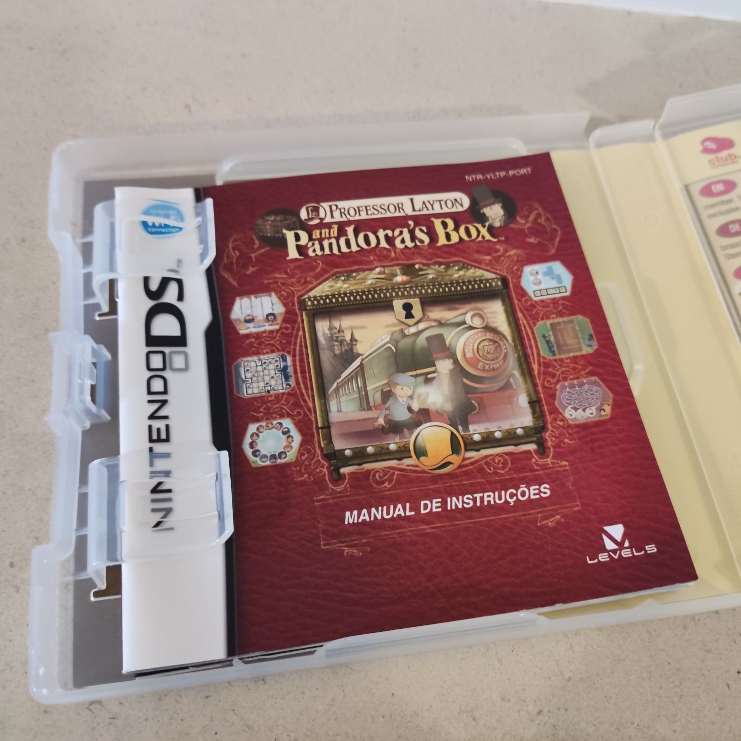 Professor Layton and Pandora´s Box - Nintendo DS