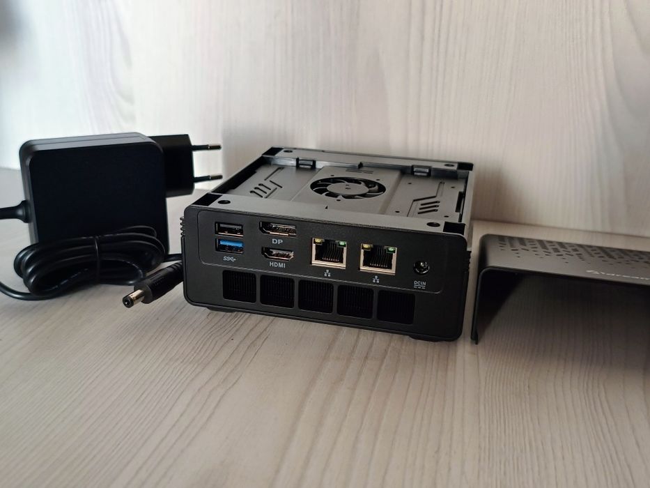 Ryzen9 7940hs ddr5 16gb/1tb ssd m2 топовий міні пк