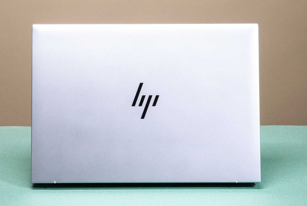 LAPTOP HP 16" MAT/ ATI/ Ryzen Pro/ 16/ SSD 500+500/ BT/ LIGHT/ Dowóz