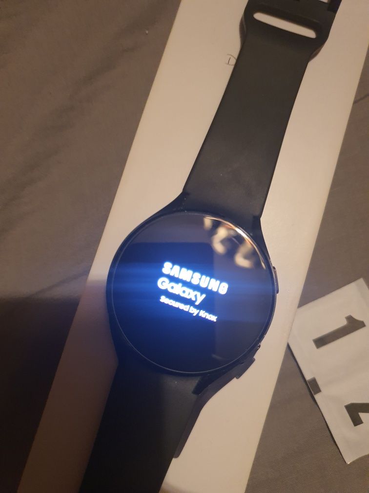 Samsung Watch 4 LTE czarny 44mm