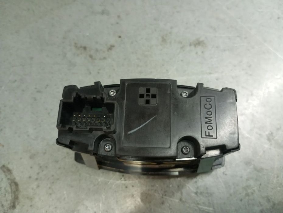 Botão / interruptor de luzes FORD Ka+
