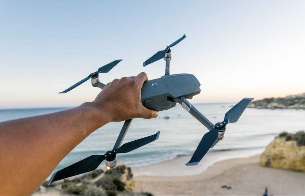 Drone Novo com Câmeras 4K – C/ Mala de transporte