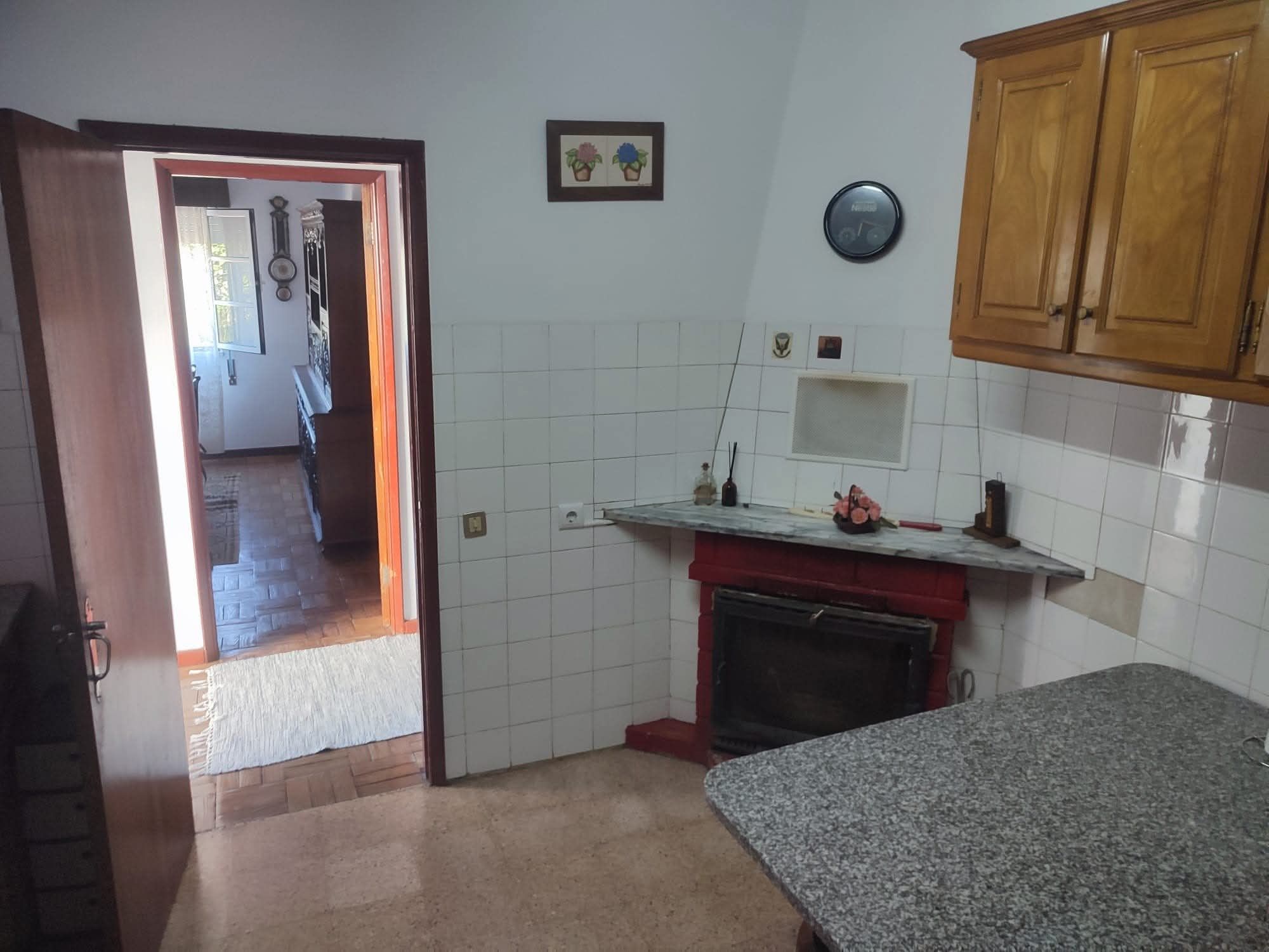 Moradia t5 no centro das Termas de São Pedro do Sul