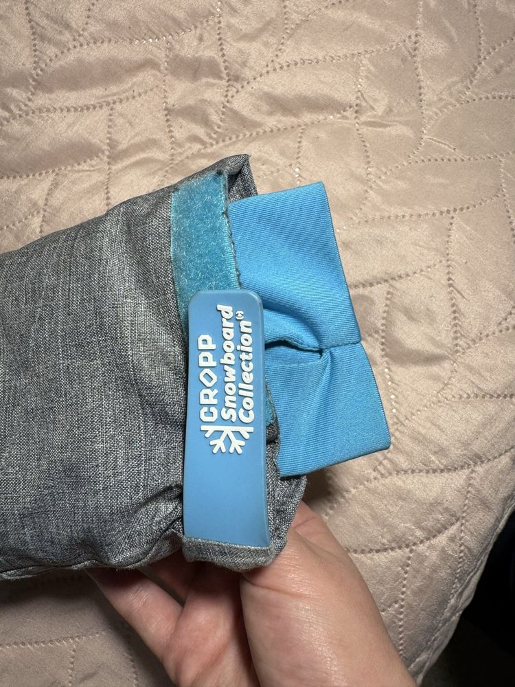 Kurtka zimowa na snowboard Cropp, z ocieplaczem, rozmiar M