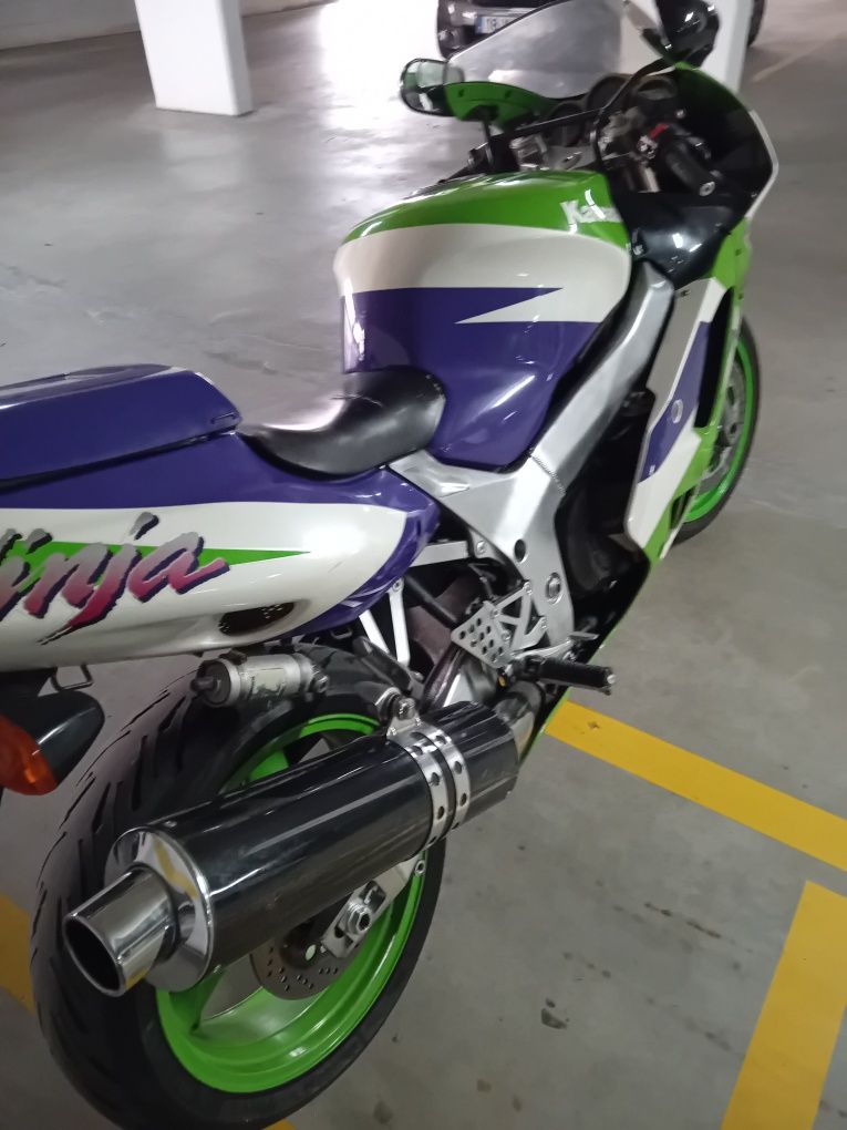 Kawasaki ninja 2r 9r