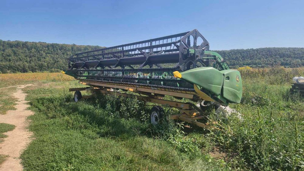 Оренда комбайна John Deere 9780i CTS HillMaster .Жатка: 7,6 м