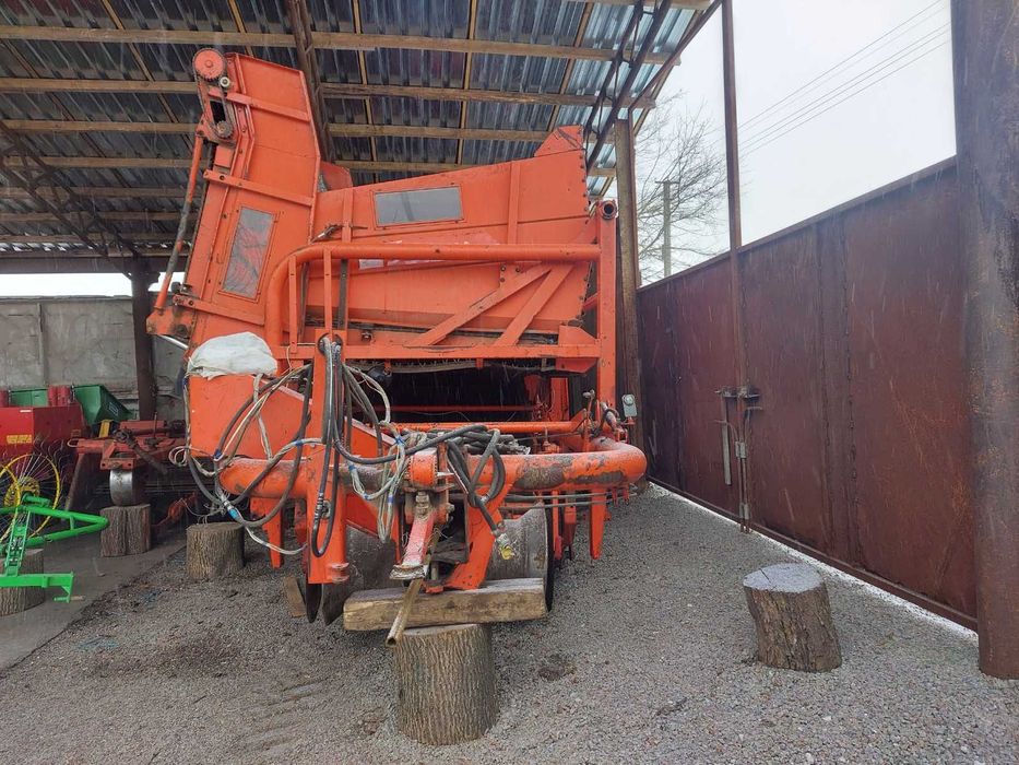 Картофельный комбайн Grimme 1500b
