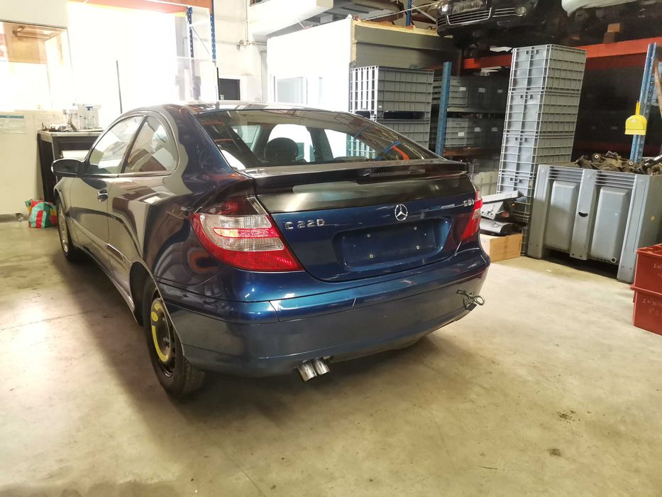 MERCEDES W203 SPORT COUPE 220 CDI PARA PEÇAS