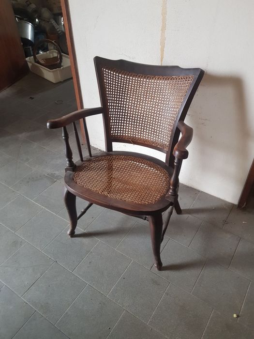 Cadeirao em palhinha