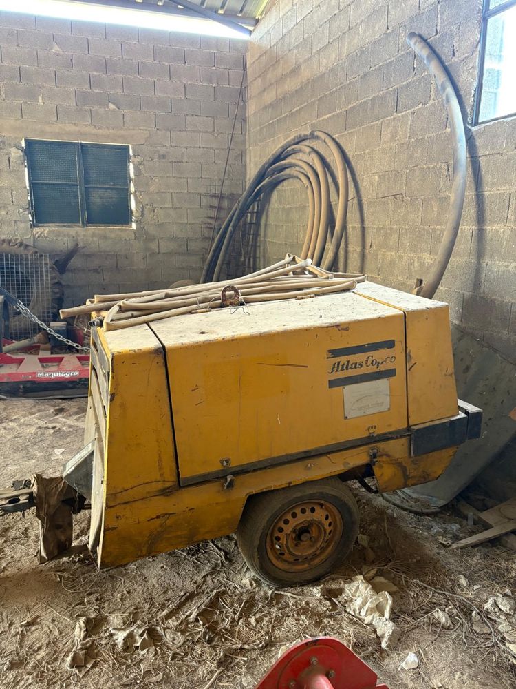 Compressor atlas