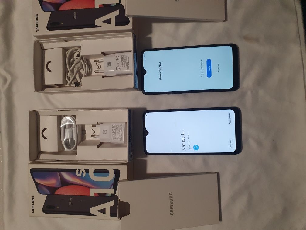 Estou vendendo meu mostruário de eletrônicos da montra da minha loja