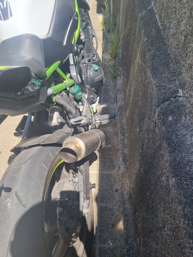 Kawasaki z900 de 2020