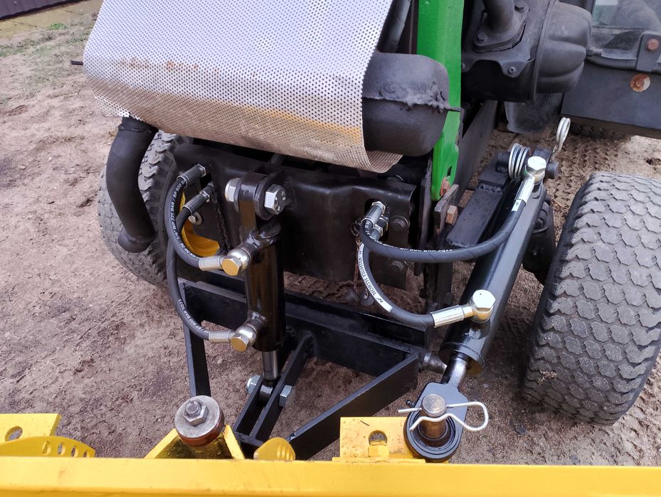 Ciągniczek John Deere 317