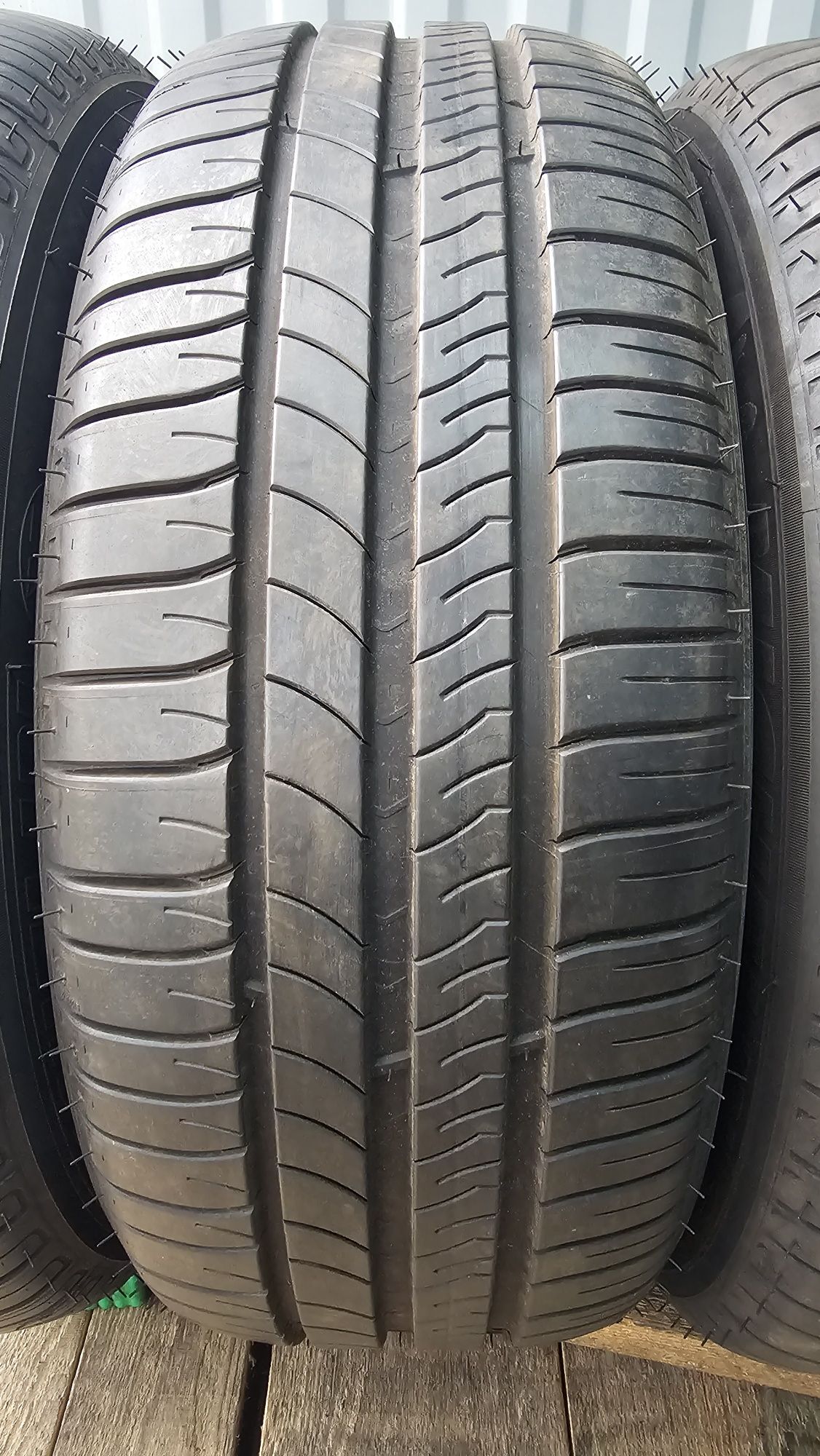 Michelin energy saver + 205/55r16 91V