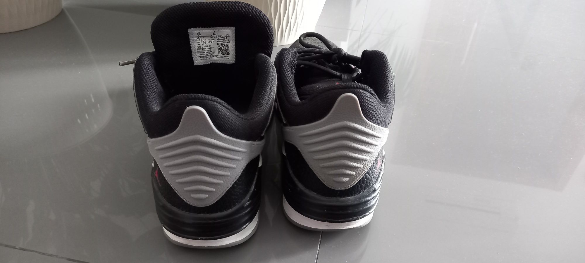 Sapatilhas Air Jordan