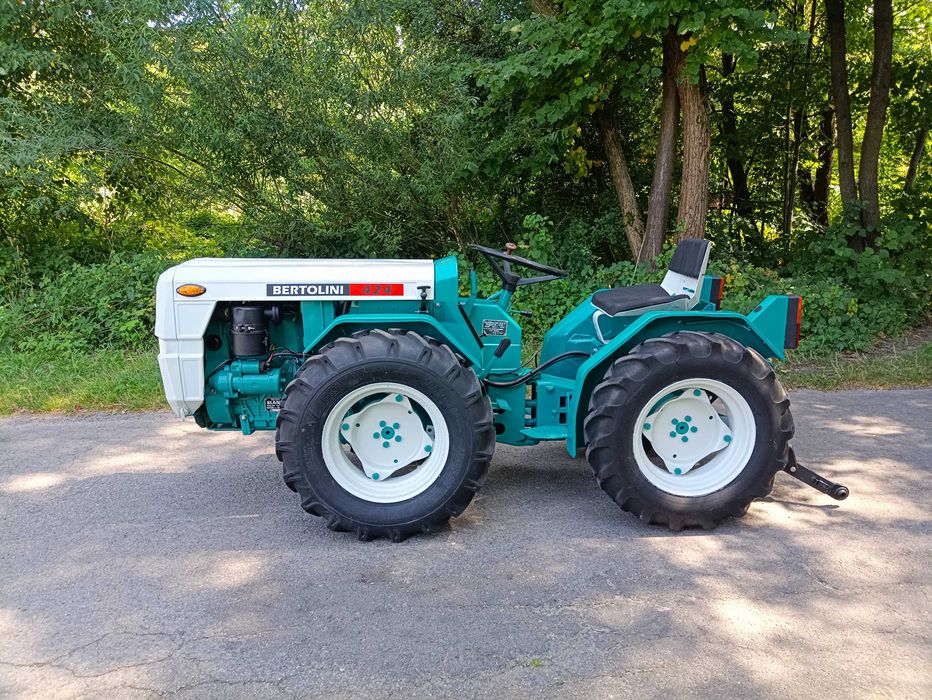 Ciągnik ogrodniczy BERTOLINI 424 4x4 ogrodniczy sadowniczy górski