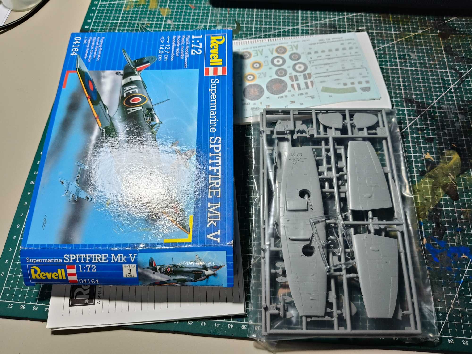Revell 1:72 supermarine spitfire Mk V model do sklejania