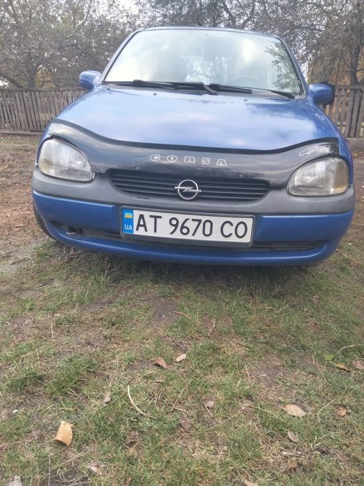 Опель корса гарний стан