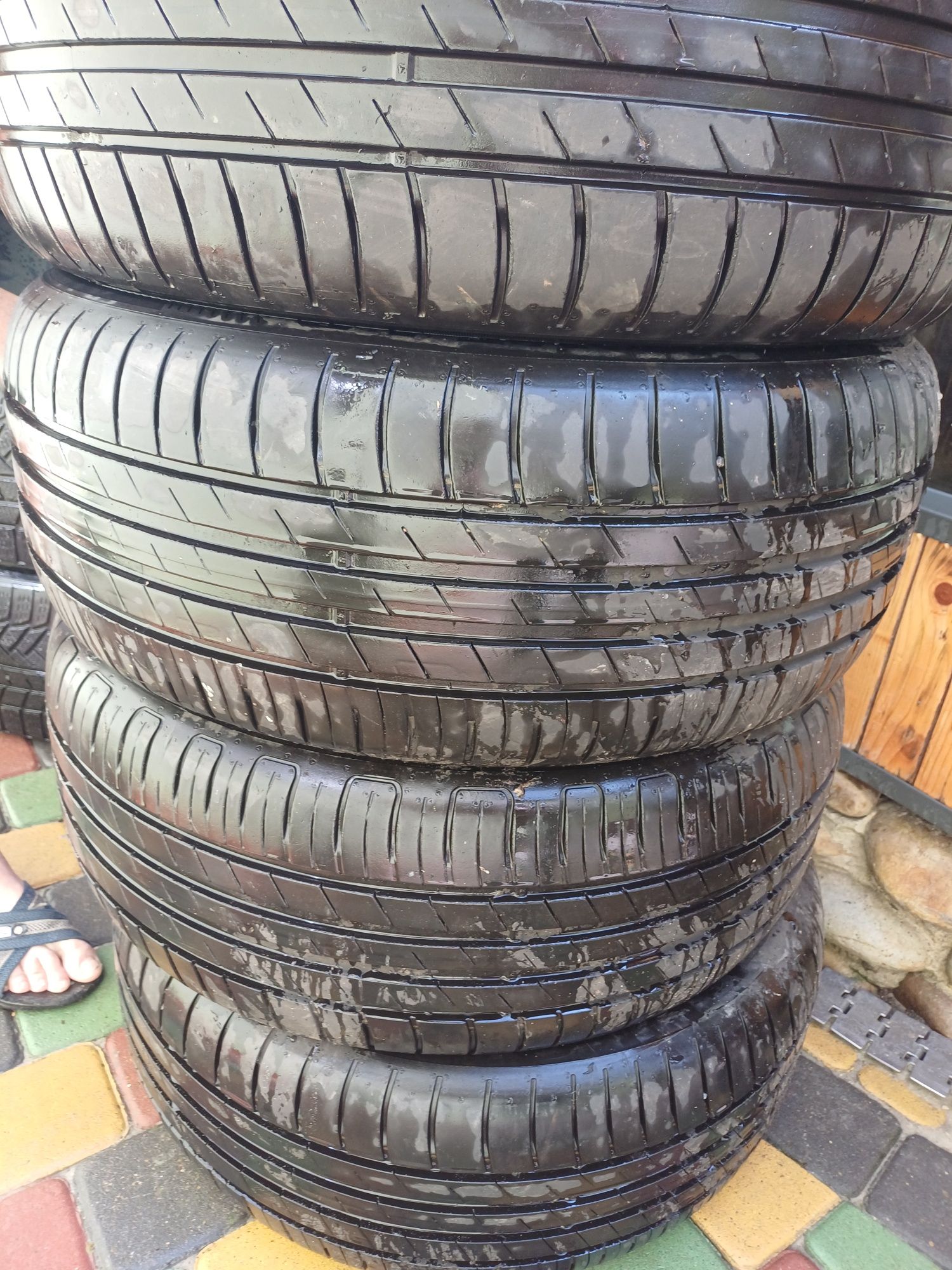 Шини 225/55 R 17 101W Good year Inside A500 jcrr .б/в комплект