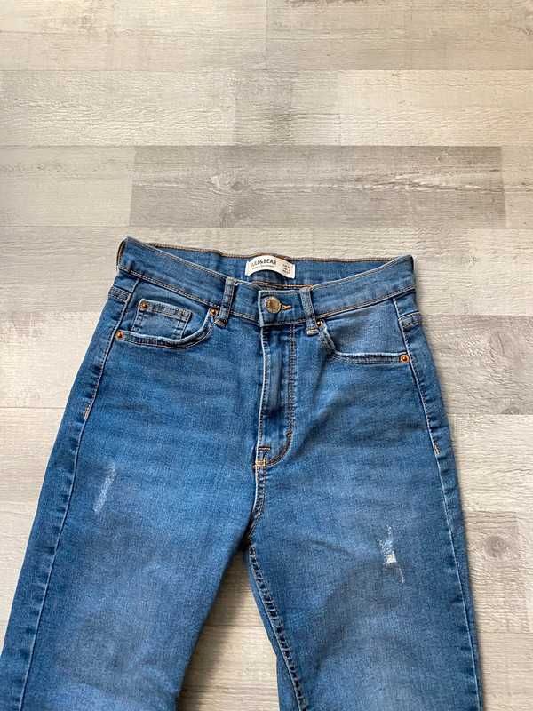 Spodnie dżinsowe rurki jeansy z wysokim stanem rurki Pull&Bear XS 34