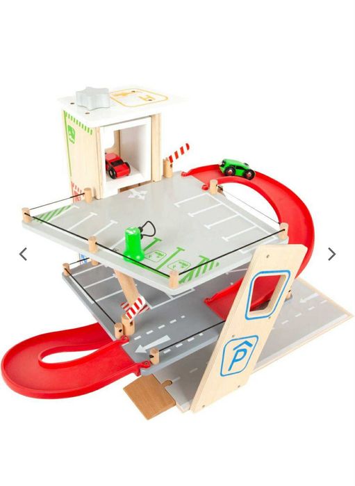 Parking dla dzieci drewniany ze stacją benzynową, myjnią, windą