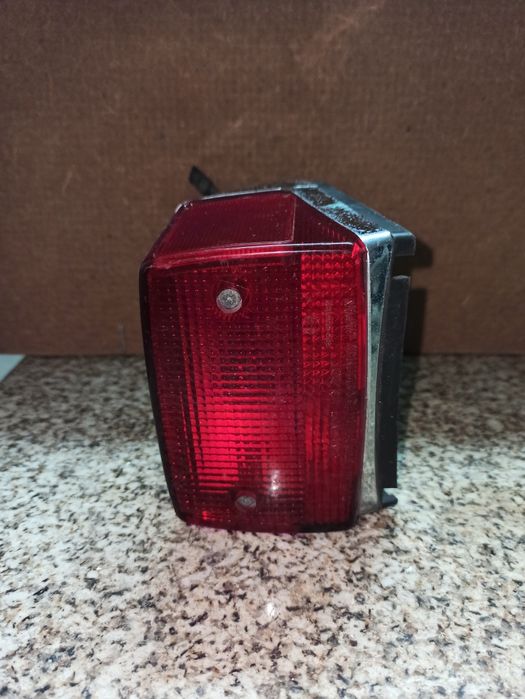 Luz de travão traseiro Suzuki VS 1400