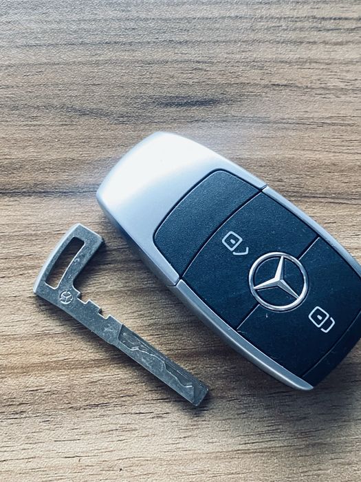 Kluczyk Mercedes 2018