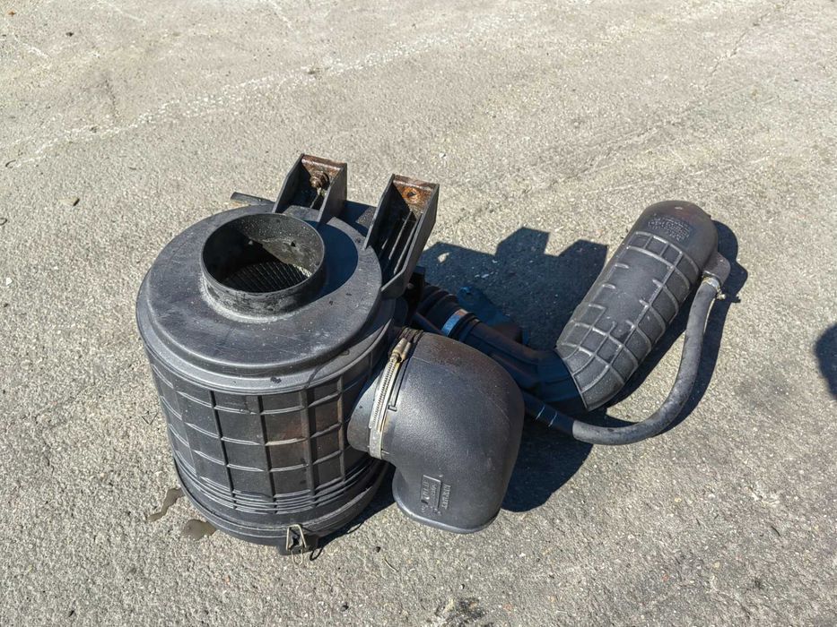 Obudowa filtra powietrza renault midlum