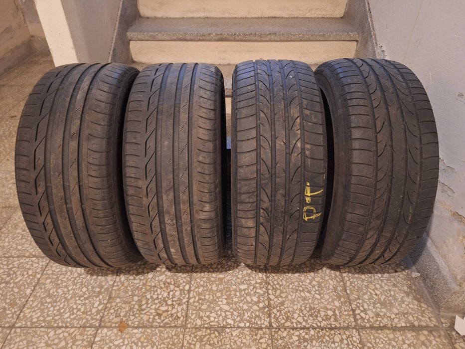 4x Opony letnie Bridgestone R17 235/45