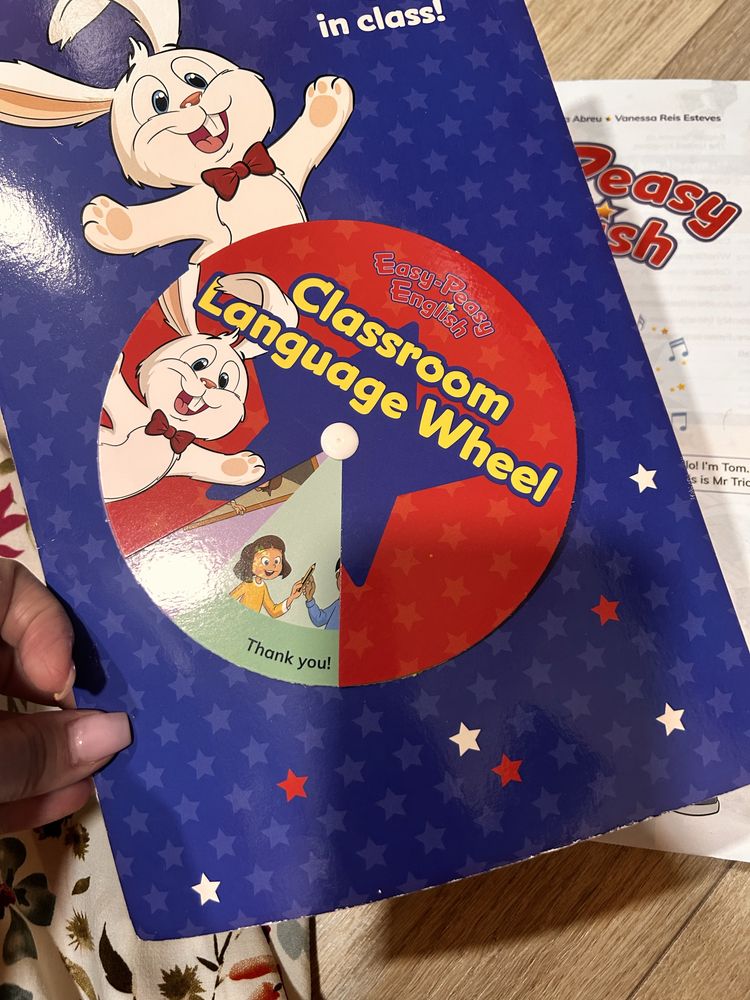 Manual e livros de fichas Ingles - 3 ano - EASY-PEASY ENGLISH