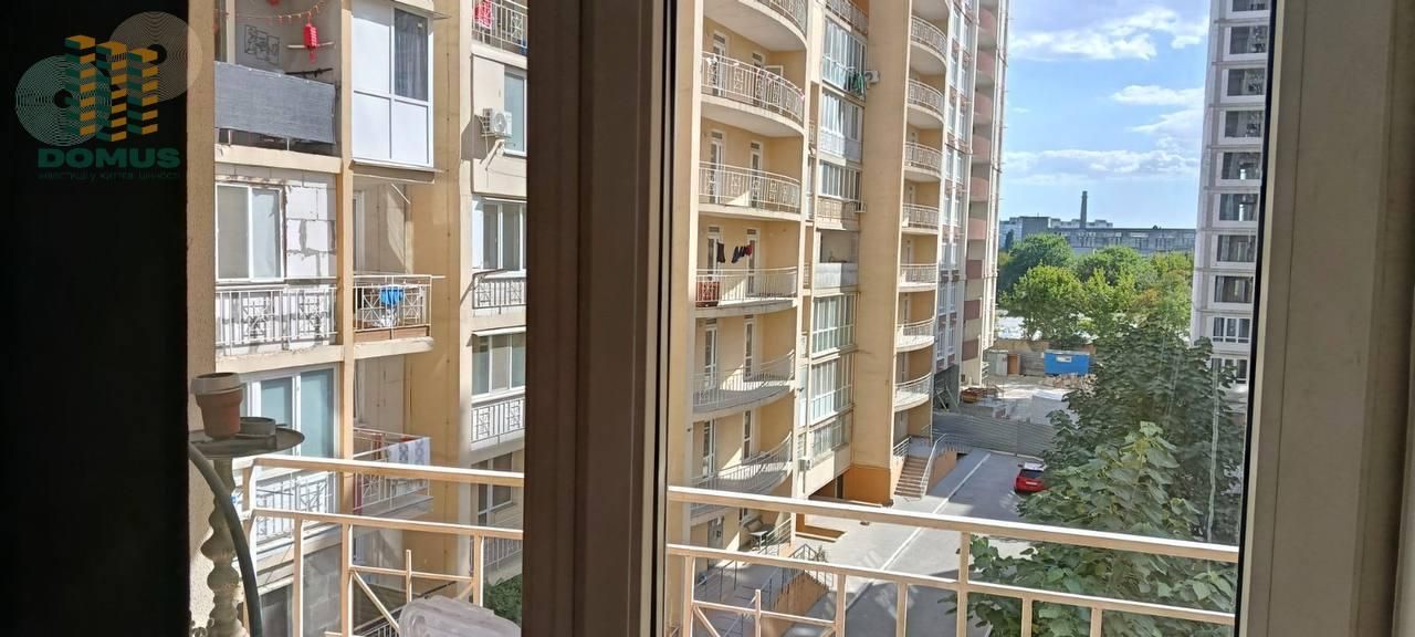 Продам 1 комн Центр! ЖК Одесский Двор ! С ремонтом, мебелью!