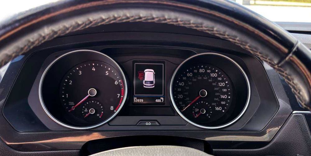 Volkswagen Tiguan 2020 року