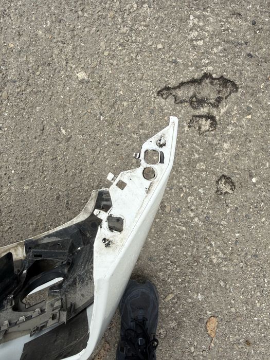 Бампер BMW F30 рестайлінг переденій оригінал А300