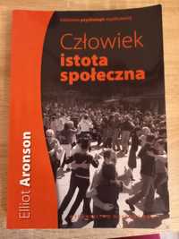 Człowiek istota społeczna Eliot Aronson