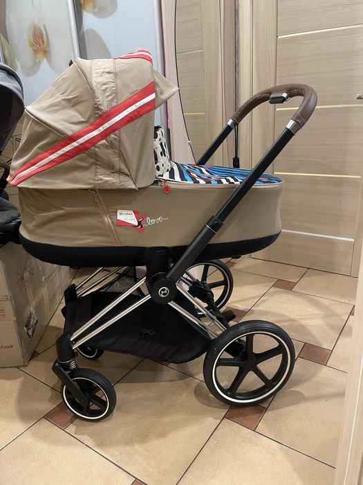 Сайбекс Коляска Cybex Priam Кароліна Куркова Karolina Kurkova