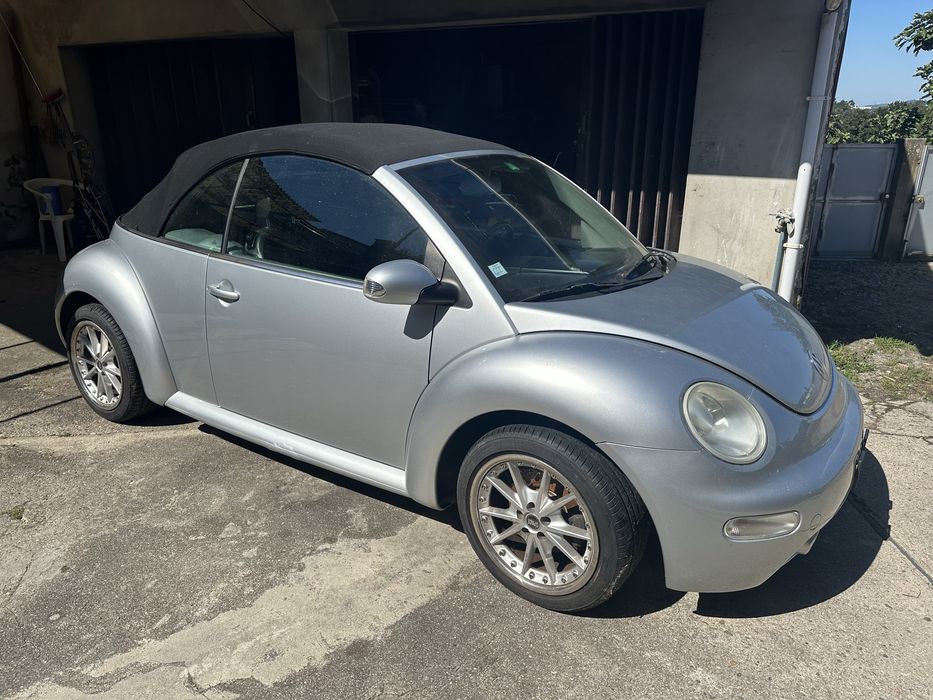 VW Beetle Cabrio 1.6 Documentos Suiços