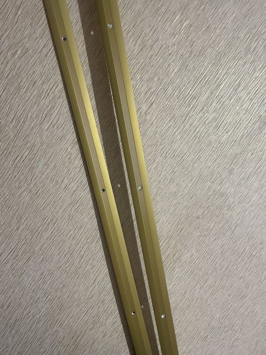 Порожек алюминиевый 2,7 метра