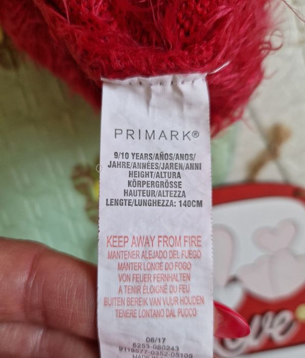 Новорічний Різдвяний чоловічок Primark Прімарк дівчинка 9-10 р світшот