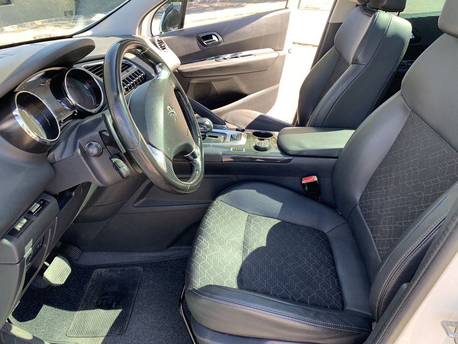 Peugeot 3008 Hybrid 4 2.0