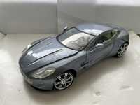 Model samochodu w skali 1:18 Aston Martin One-77 Mondo Motors